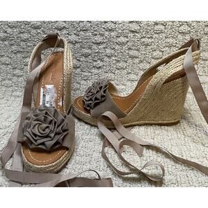 Kate Spade Shoes Womens 7 BLOOM Taupe Wedge Espadrille Sandals Shoes Floral